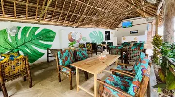 MAX HOTEL NUNGWI