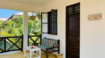 MAX HOTEL NUNGWI