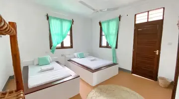 MAX HOTEL NUNGWI