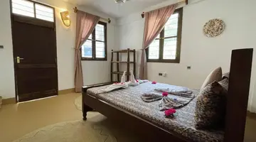 MAX HOTEL NUNGWI