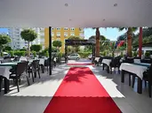 Max Nova Hotel