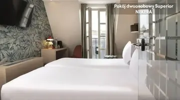 Maxim Opera Hotel