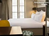 Maxim Opera Hotel