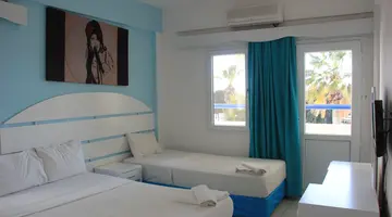 MAXSEA BEACH HOTEL