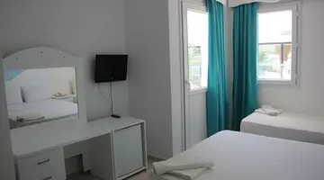 MAXSEA BEACH HOTEL