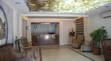 MAXSEA BEACH HOTEL