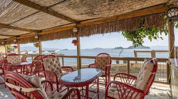 Maxsea Beach Hotel