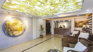 MAXSEA BEACH HOTEL