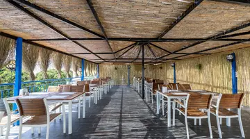 MAXSEA BEACH HOTEL