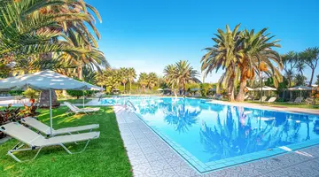 MAY BEACH HOTEL