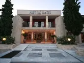 May Hotel