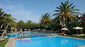 May Hotel