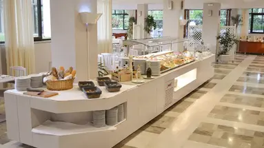 May Hotel