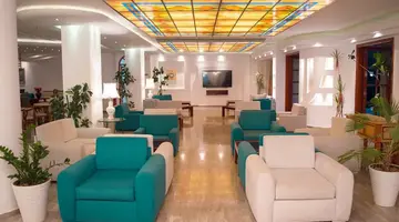 May Hotel