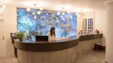 May Hotel