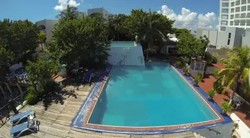 Maya Caribe Faranda