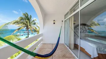 Maya Caribe Faranda