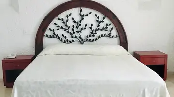 Maya Caribe Faranda
