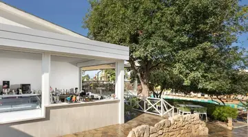 Mayfair Gardens Hotel