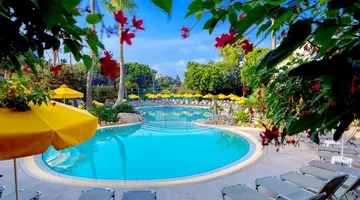 Mayfair & Gardens