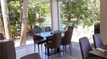 Mayfair Hotel