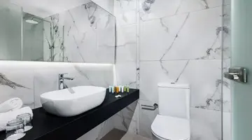 Mayfair Hotel