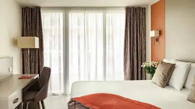 Mayflower Hotel