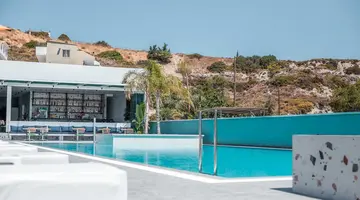 Mazoren Art Hotel