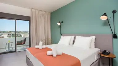 Mazoren Art Hotel