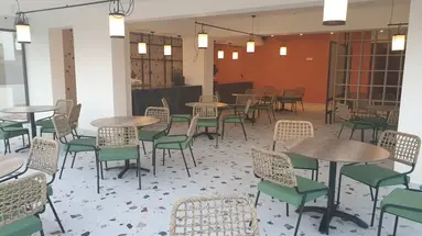 Mazoren Art Hotel