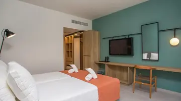 Mazoren Art Hotel