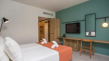 Mazoren Art Hotel