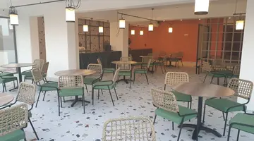 Mazoren Art Hotel