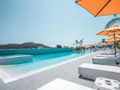 Mazoren Art Hotel