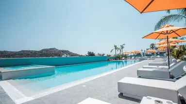 Mazoren Art Hotel