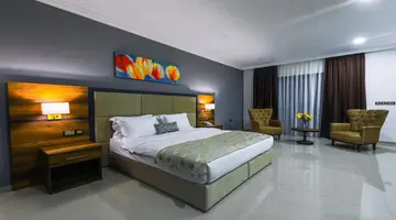 MC PALACE HOTEL & SPA
