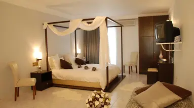 MEANDROS BOUTIQUE HOTEL