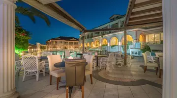 MEANDROS BOUTIQUE HOTEL