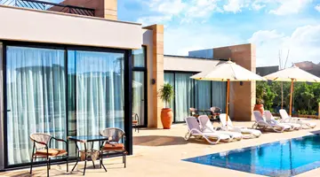 Med IL Caesar Resort