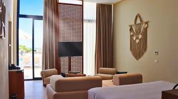 Med IL Caesar Resort