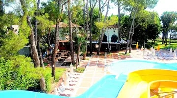 Meder Resort Hotel