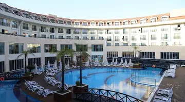 Meder Resort Hotel