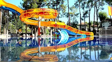 Meder Resort Hotel