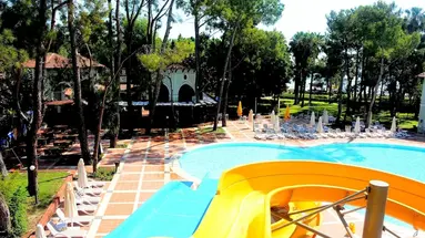 Meder Resort Hotel