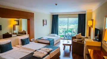 Meder Resort Hotel