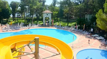 Meder Resort Hotel
