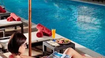 Media Rotana Hotel Dubai (new Radisson Blu Hotel Barsha Heights)