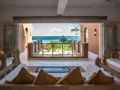 MEDINA PALMS