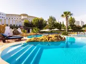 MEDINA SOLARIA & THALASSO
