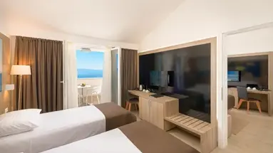 MEDORA AURI FAMILY BEACH RESORT (ex. MEDORA AURI)